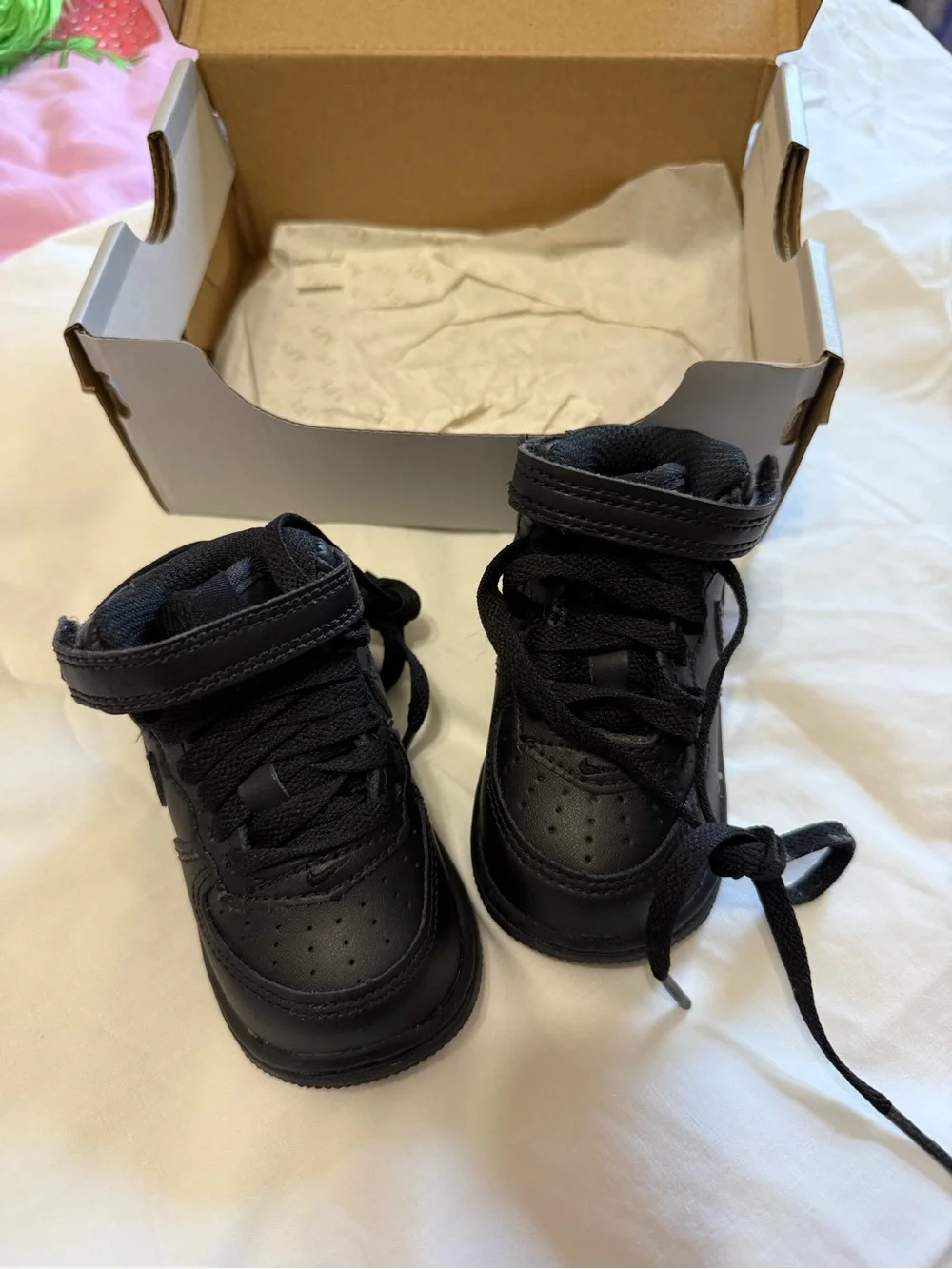 NIKE Force 1 Mid LE DH2935-001 (Black/Black), Size 3c